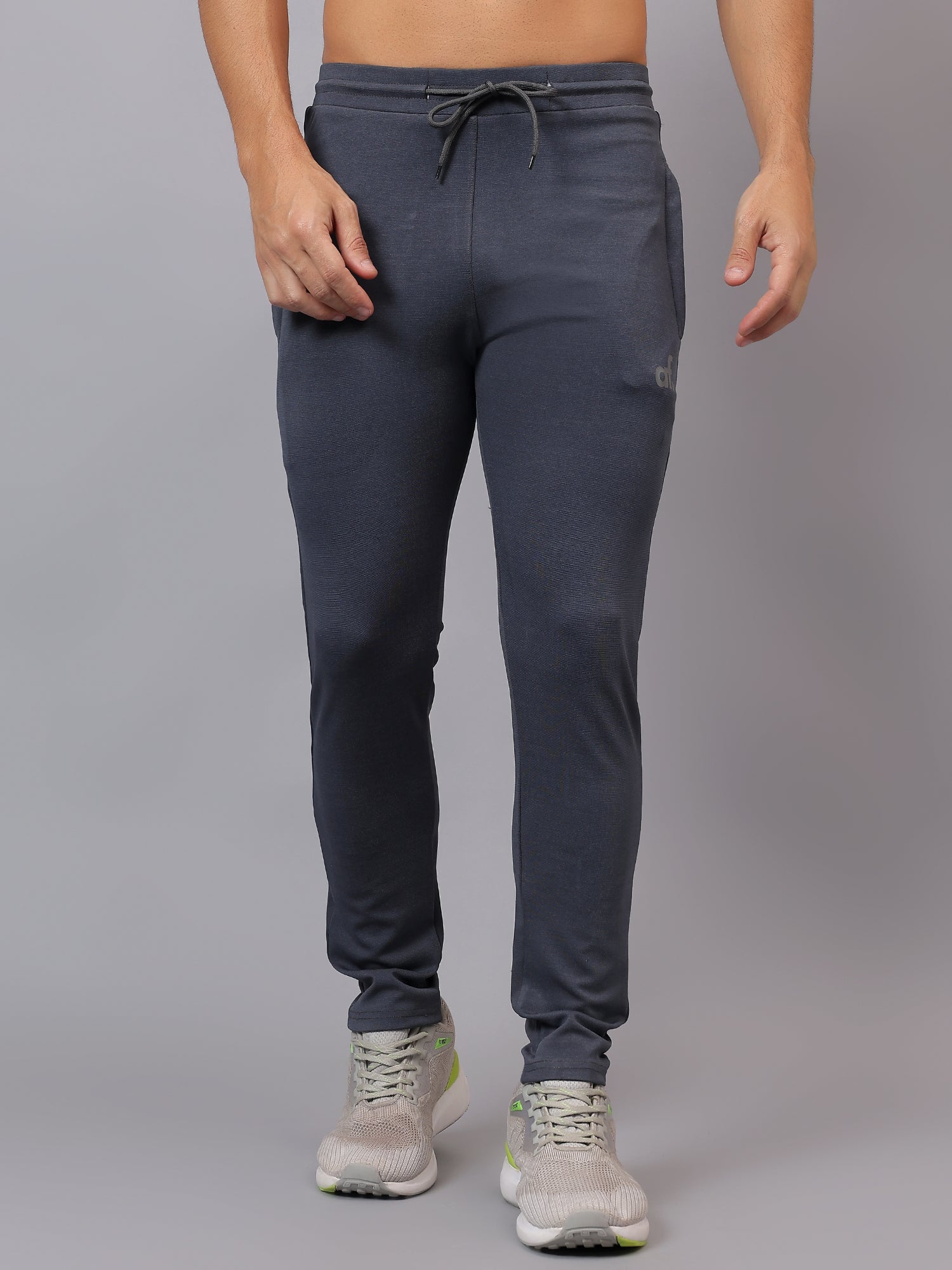 Athfuel Vulcan Trackpants crafted for gym performance with tapered fit – Dark Grey